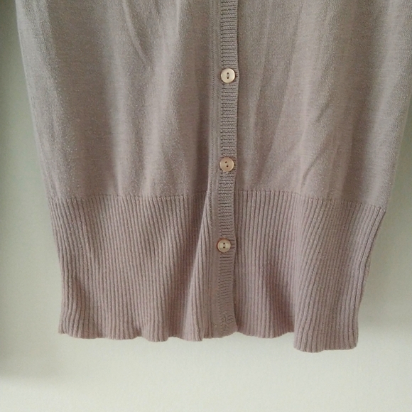 Lux Urban Outfitters Cardigan - Picture 2 of 4